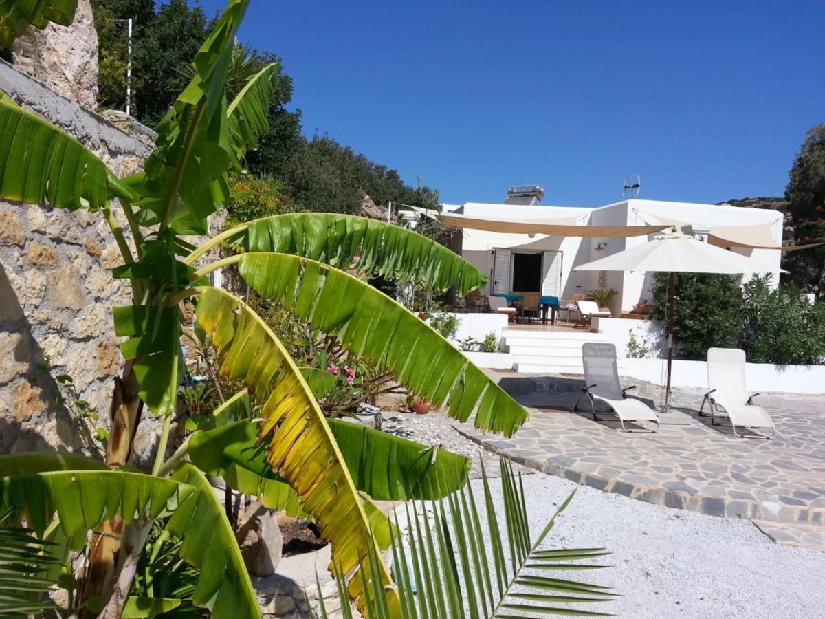 Tranquil Villa With Sea View In Ammopi Karpathos 아무피 외부 사진