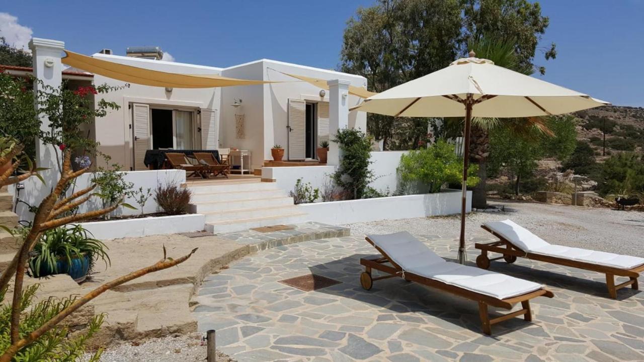 Tranquil Villa With Sea View In Ammopi Karpathos 아무피 외부 사진