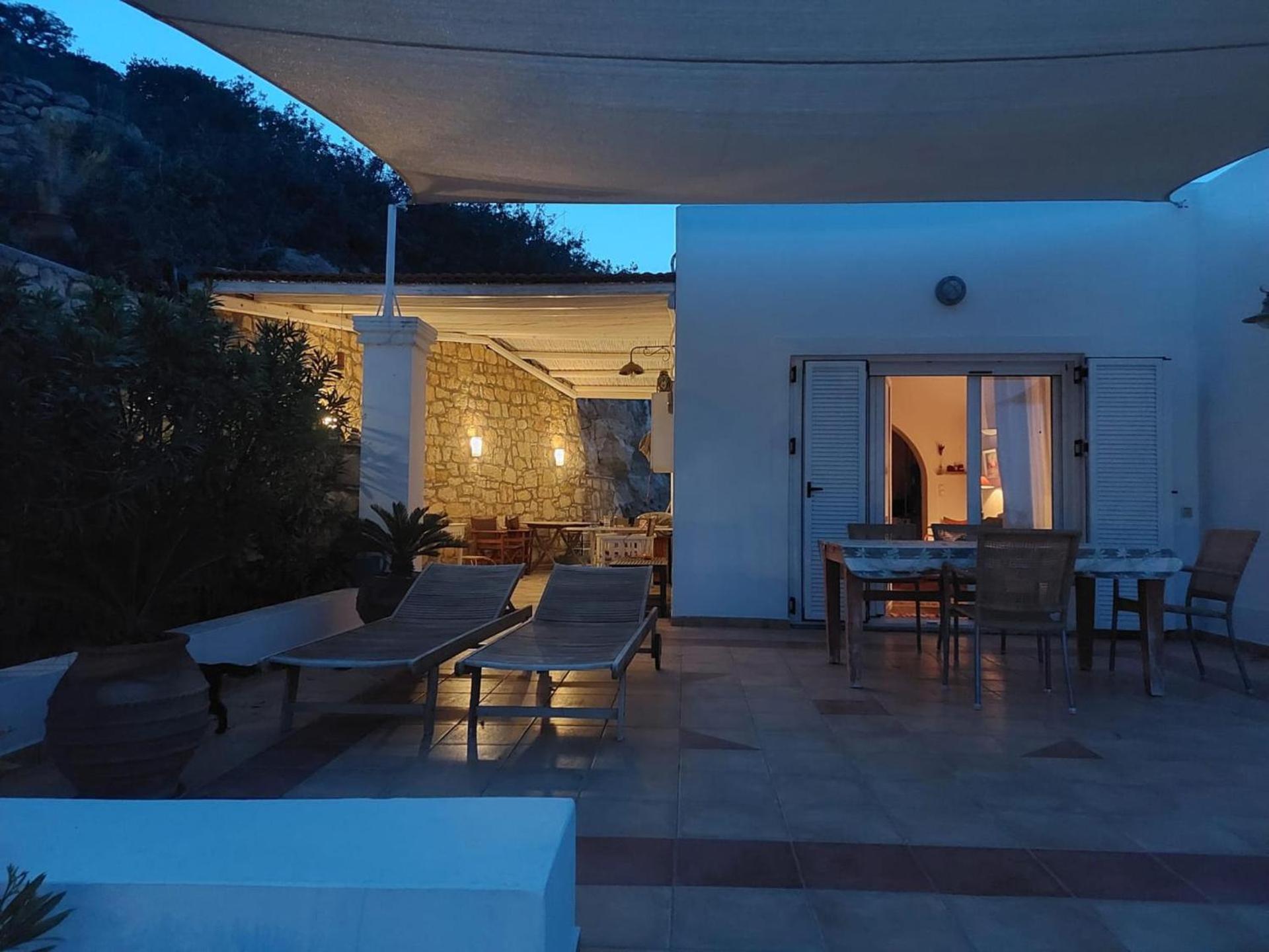 Tranquil Villa With Sea View In Ammopi Karpathos 아무피 외부 사진
